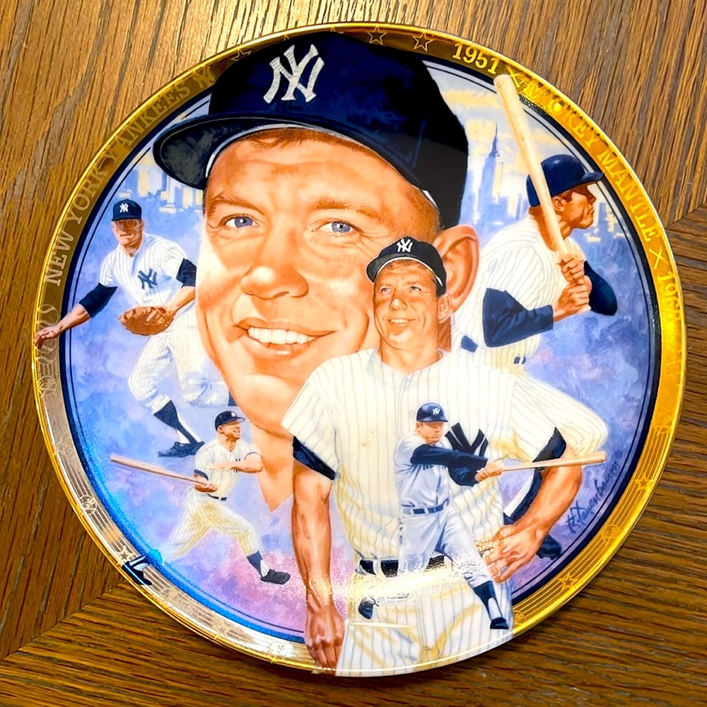 The Hamilton Collection Mickey Mantle Plate